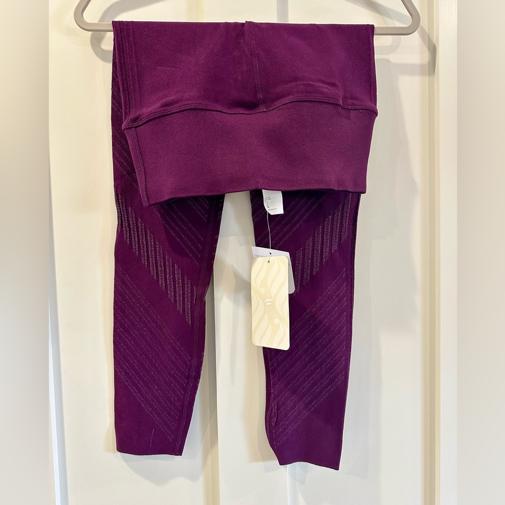 FABLETICS Ultra high waisted sculpt deco capri